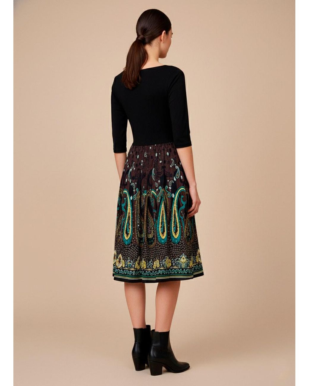 Conquista Black Elegant Midi Dress With Paisley Print Skirt
