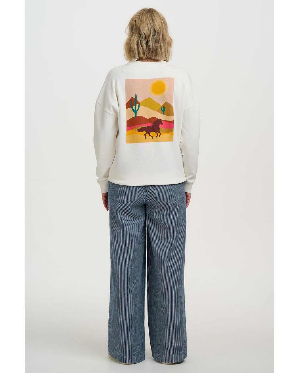 Sugarhill White Eadie Relaxed Sweatshirt Off, Horse Print & Embro