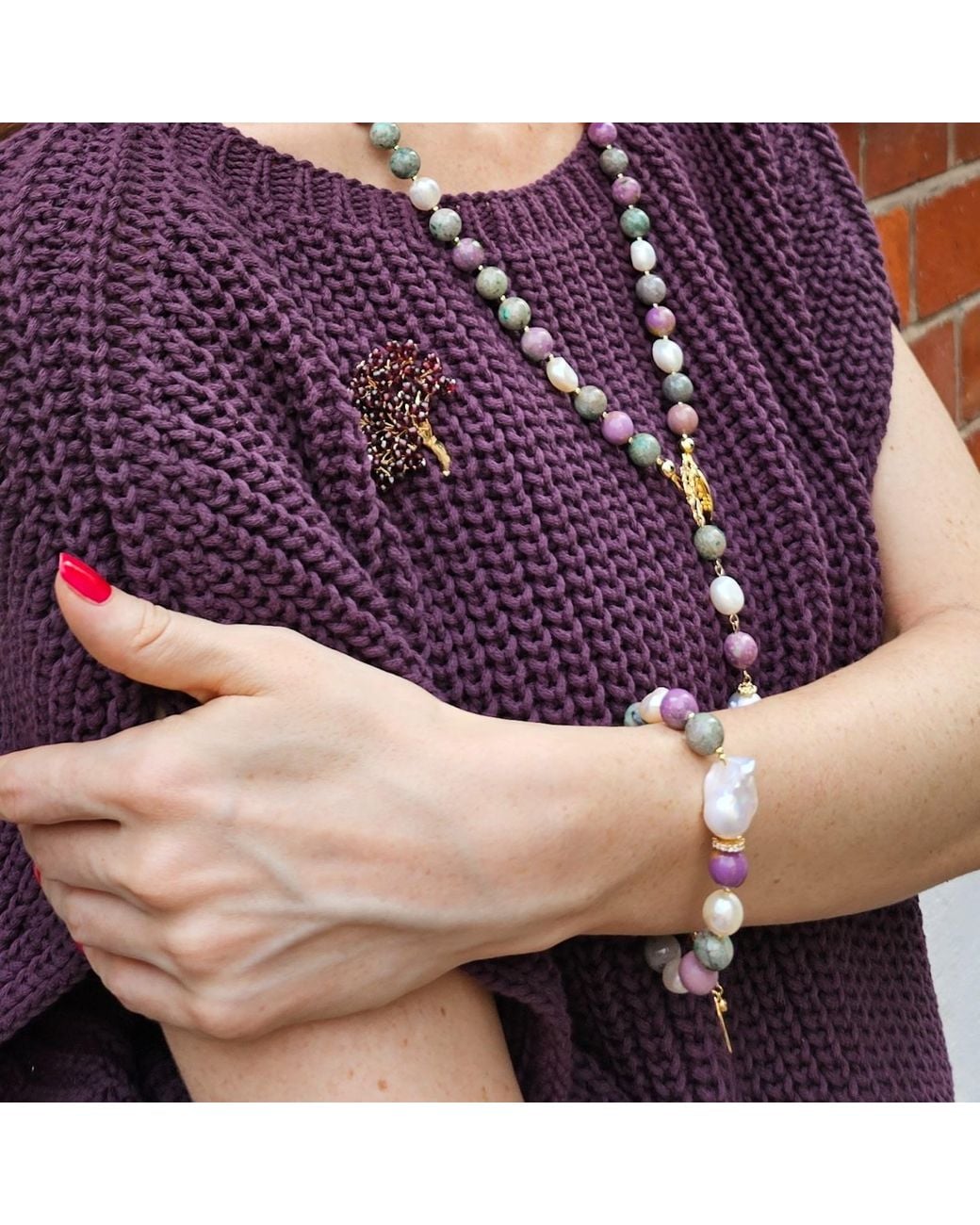 Farra Metallic Gemstone With Baroque Pearl Bracelet