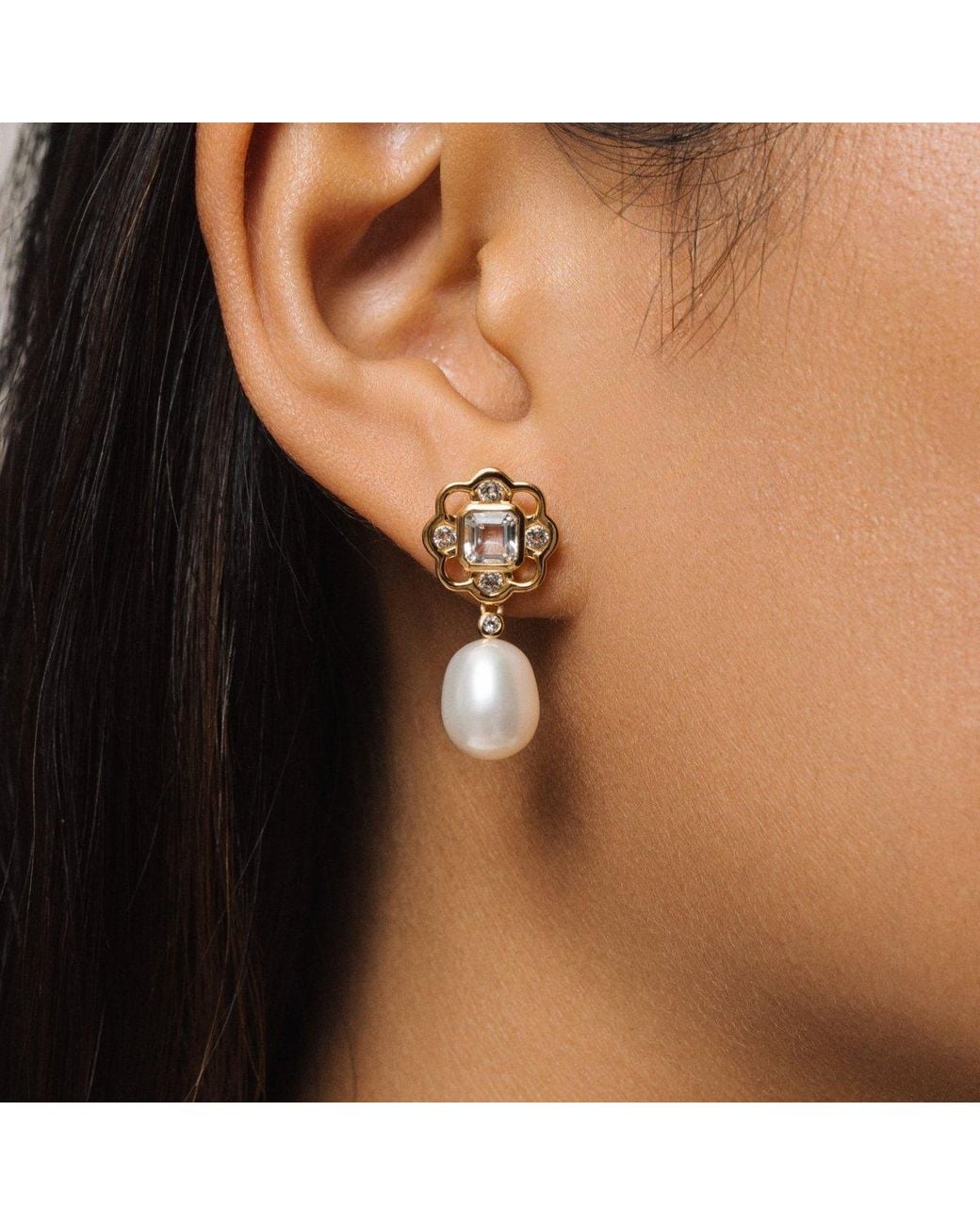 Lulu B London White Topaz & Pearl Gemstone Flower Stud Drop Earrings