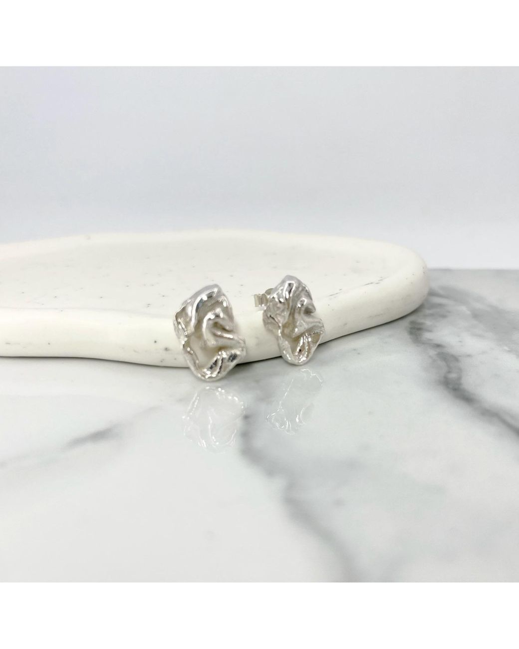 Bio-Trimmings Metallic Carrara Stud Earrings