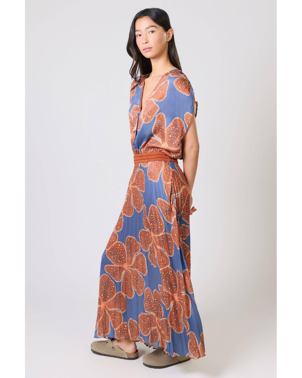 Traffic People Red Full Bloom And Floral Print Hera Dress
