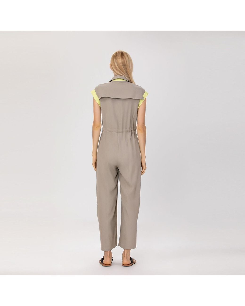 Smart and Joy Gray Sleeveless Shirt Collar Jumpsuit With Belt