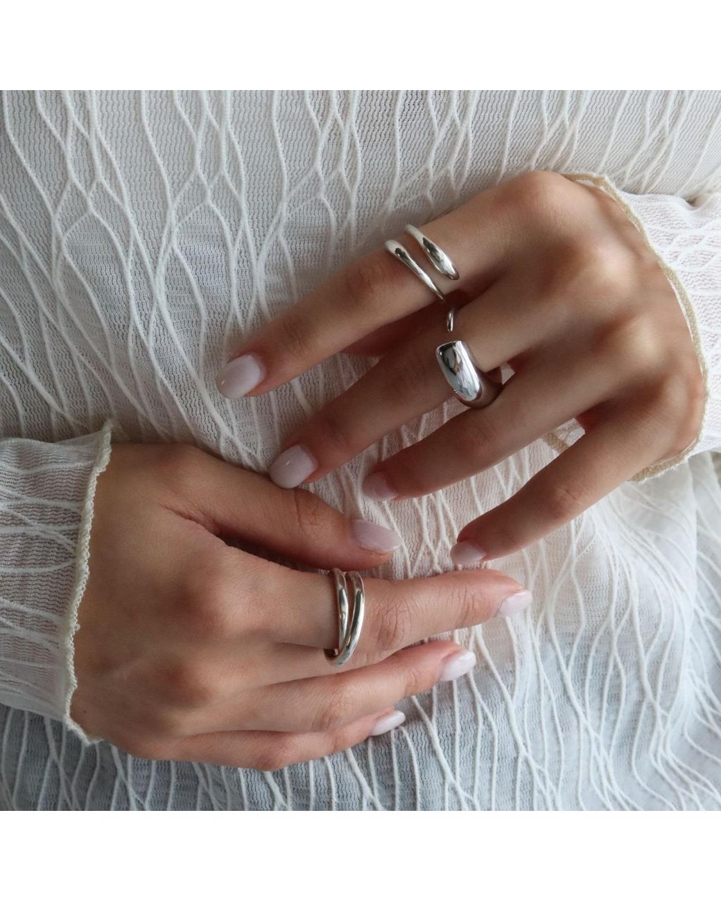 Tami&Tami White Ten Sixty Four Studios Horn Ring