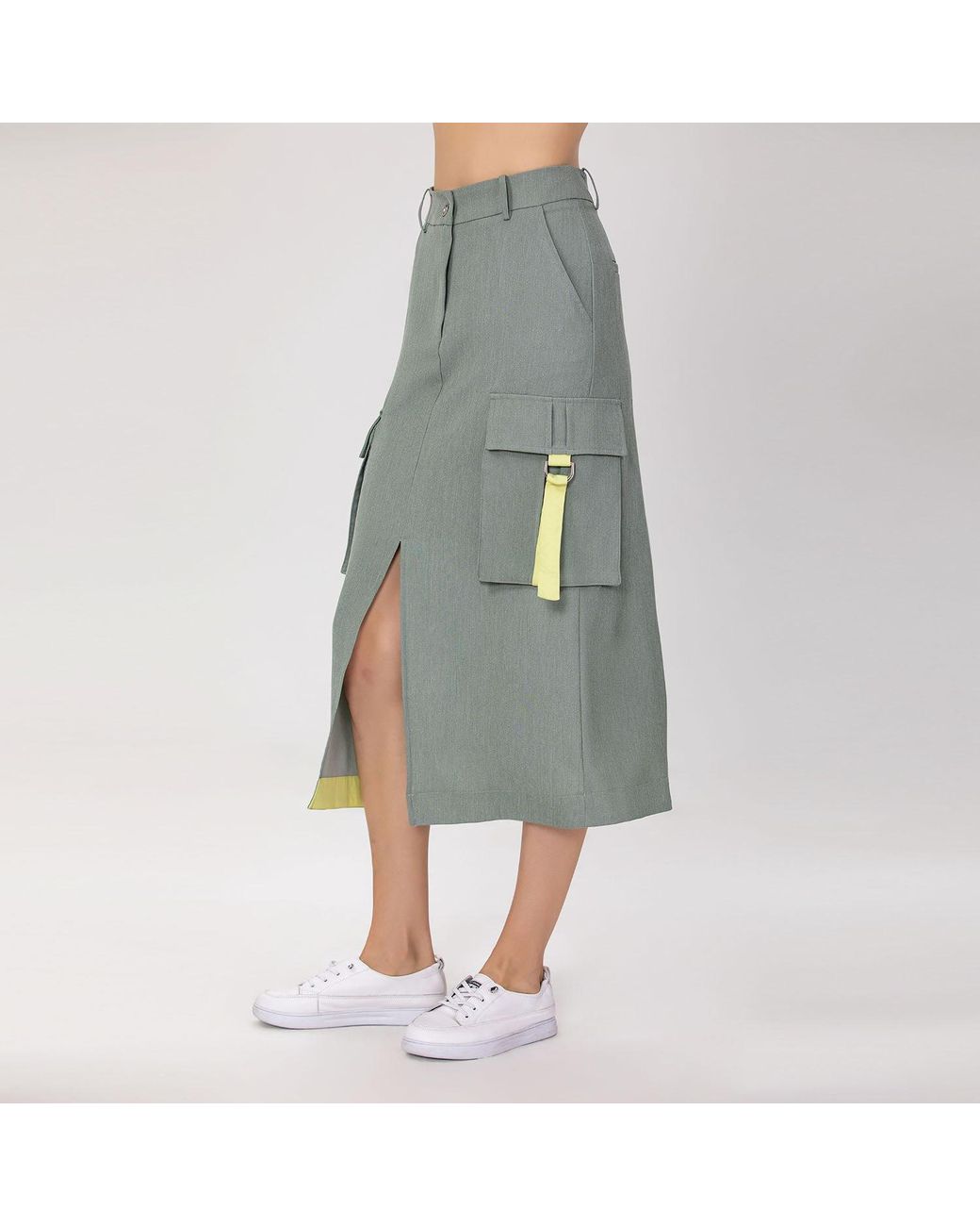 Smart and Joy Gray Midi Cargo Skirt With Flap Pockets