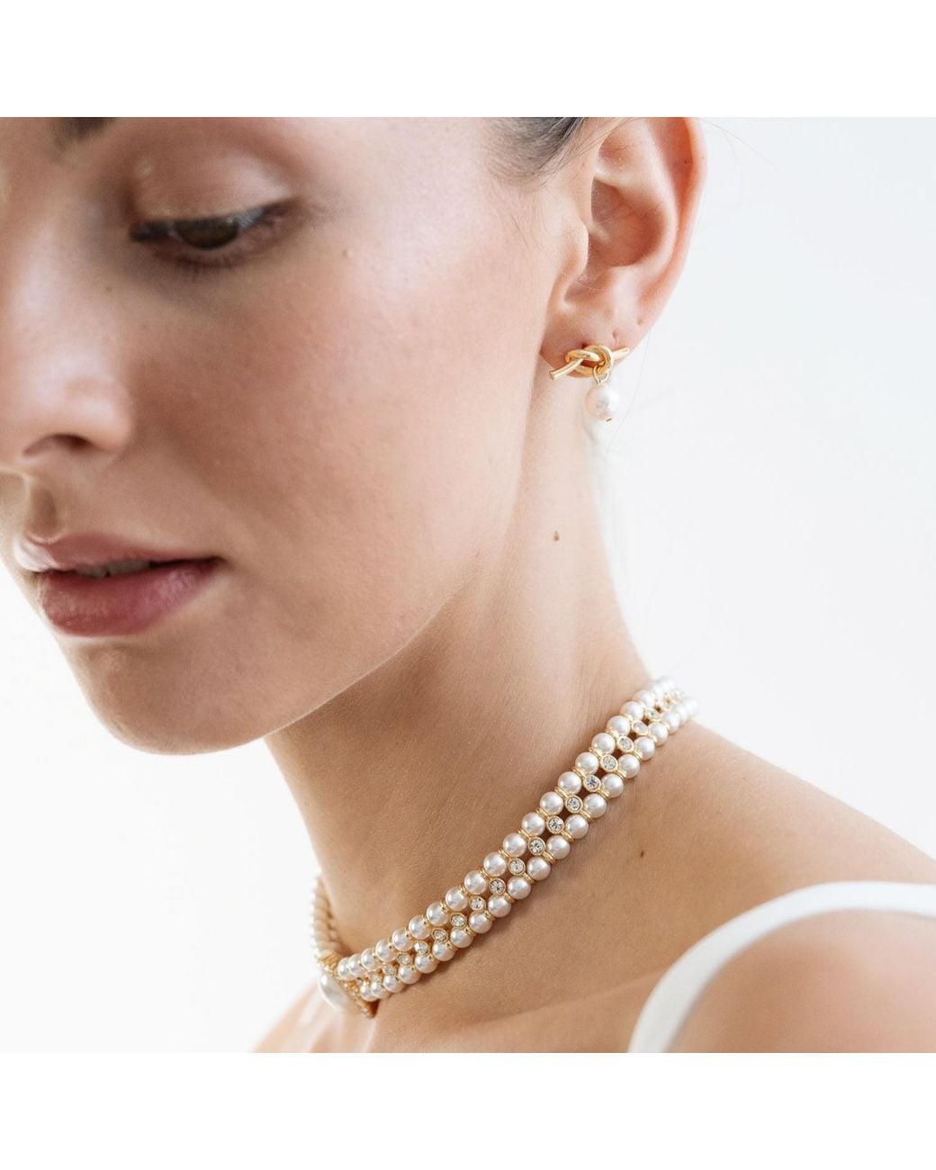 Miss Cecilia Metallic Amelia Pearl Ladies Choker