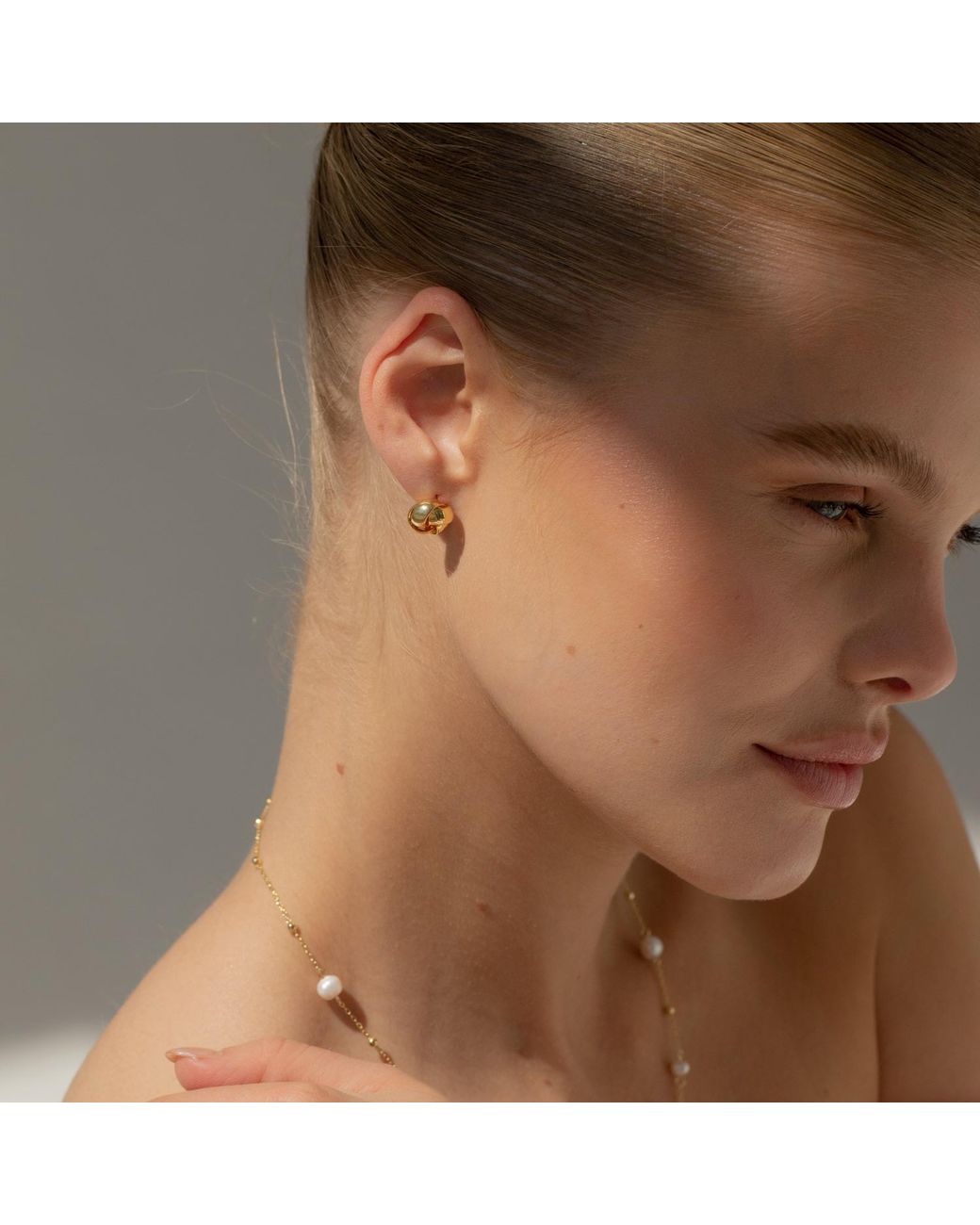 Arctic Fox & Co. Metallic Stud Earring