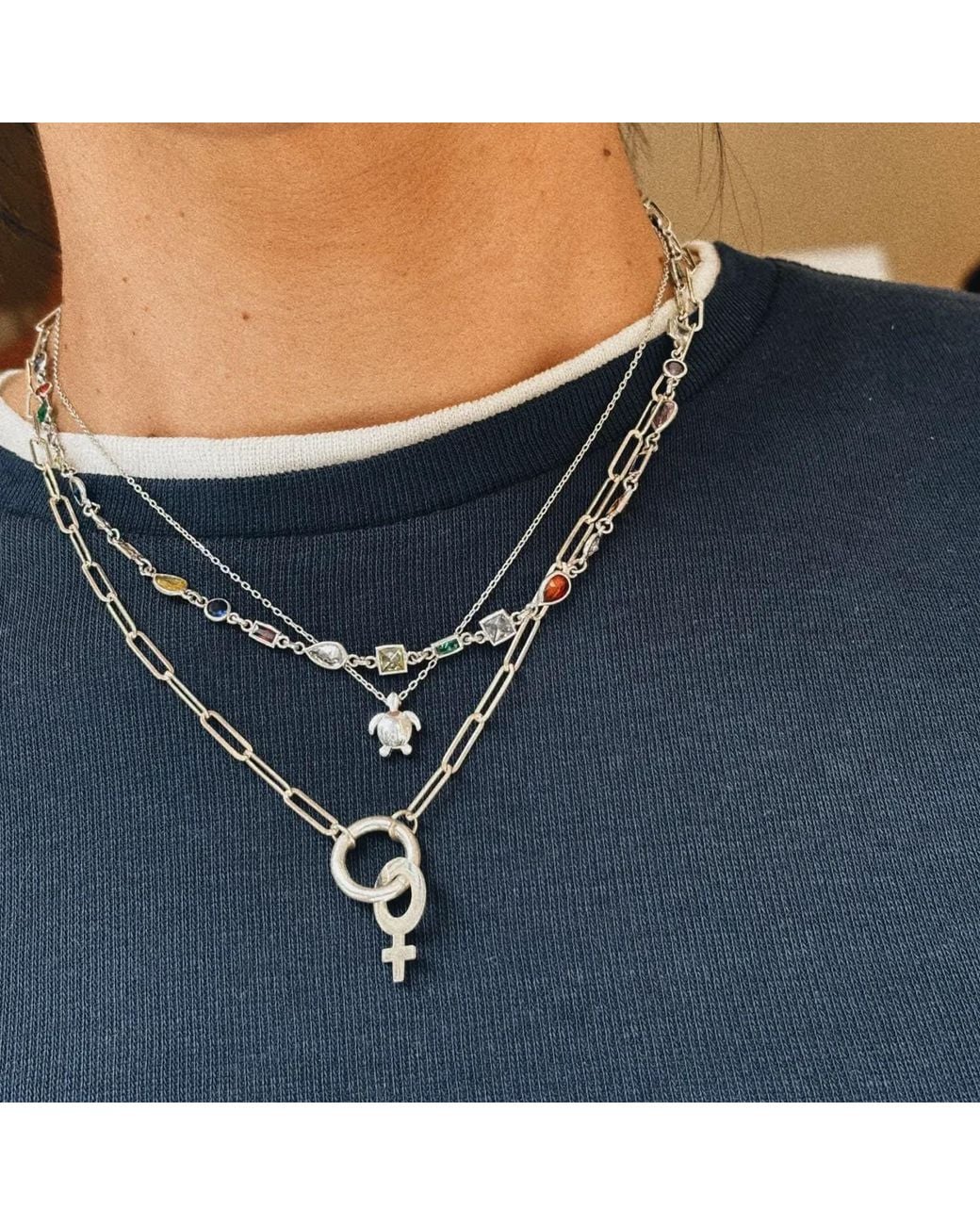 The Pheia Metallic Venus Symbol Paperclip Chain Necklace