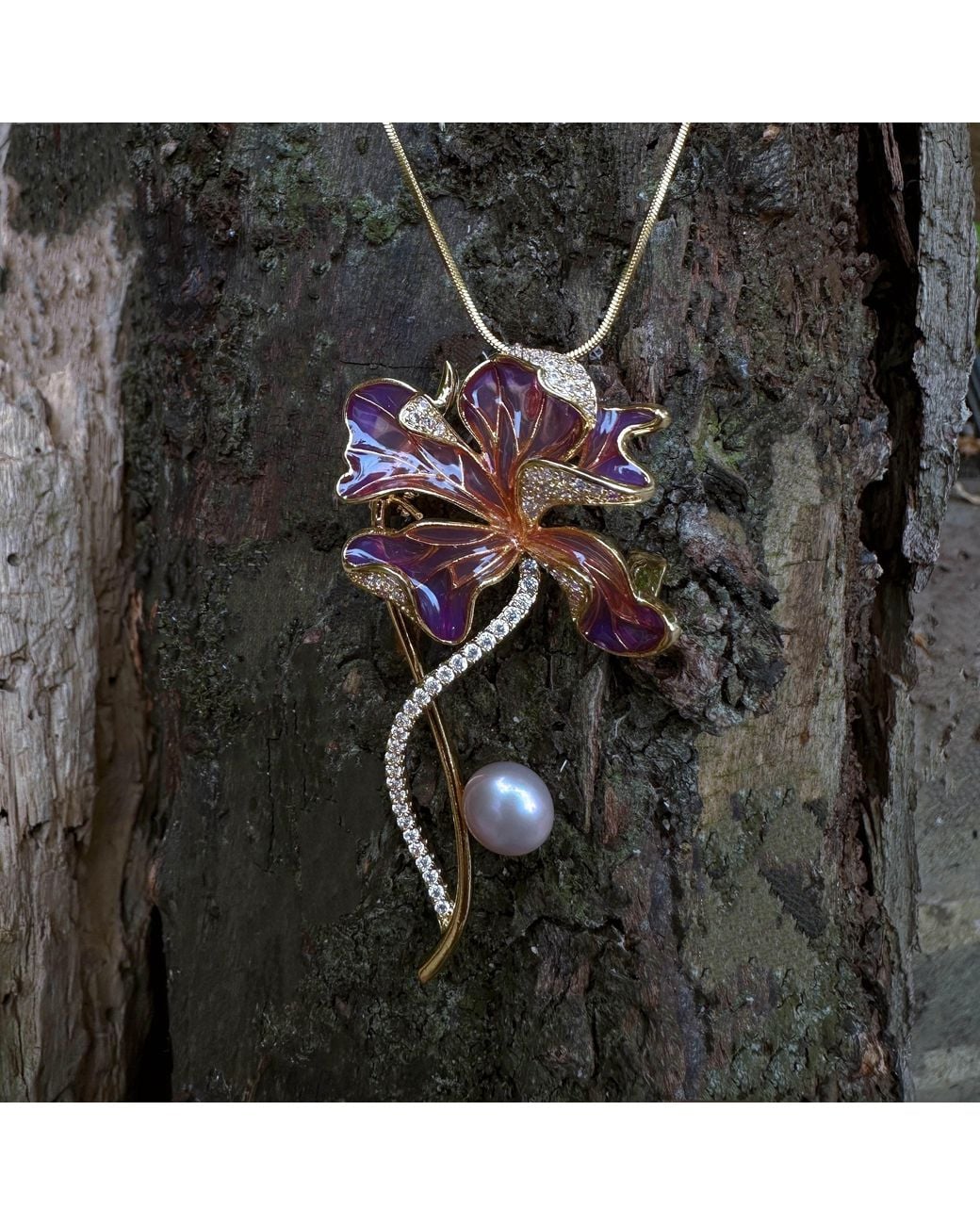 Ninemoo Pink Twilight Brooch