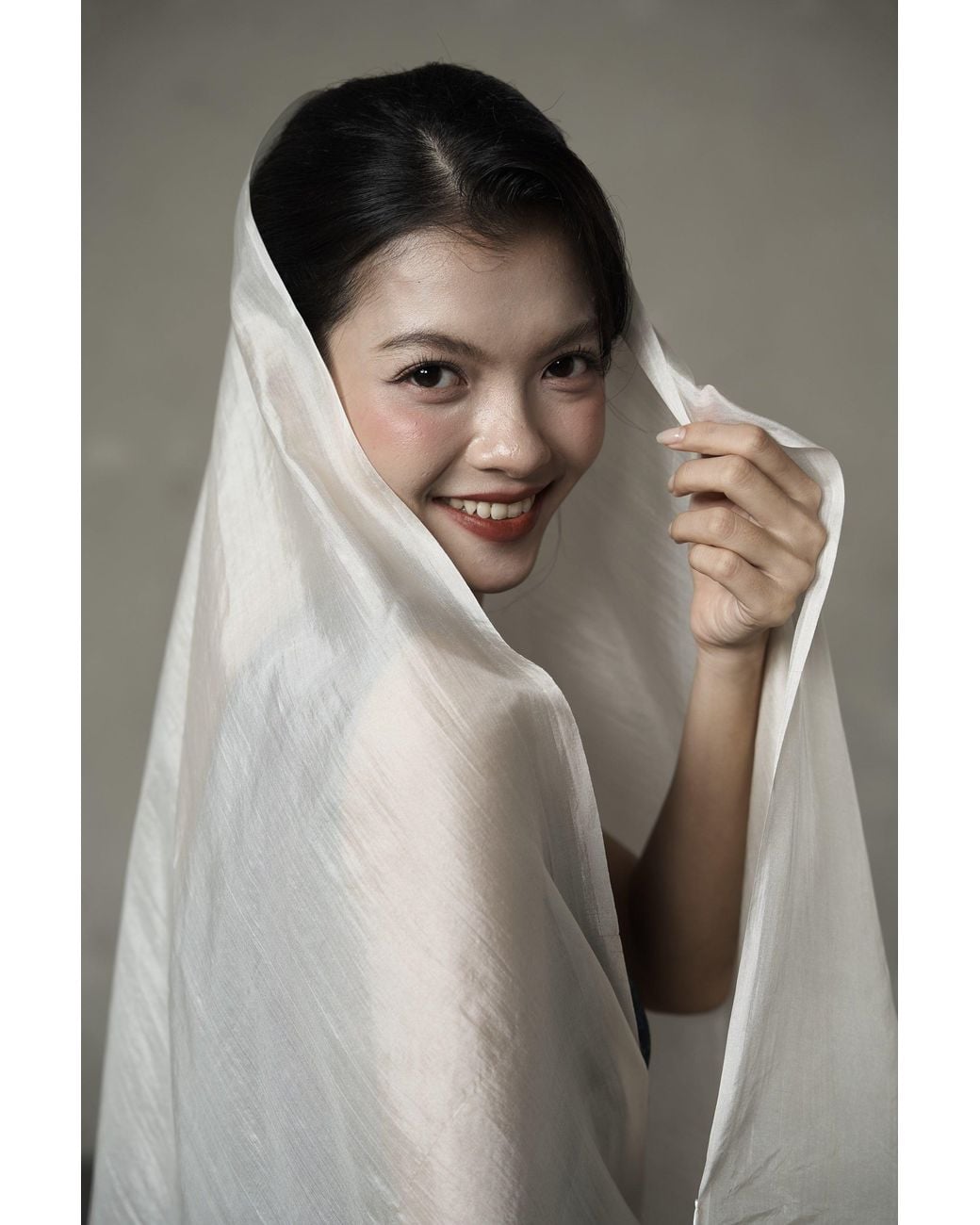 Silk and Bears White Oyster Silk Scarf – Hand-Dyed Mulberry Silk, Wedding & Bridal Wrap