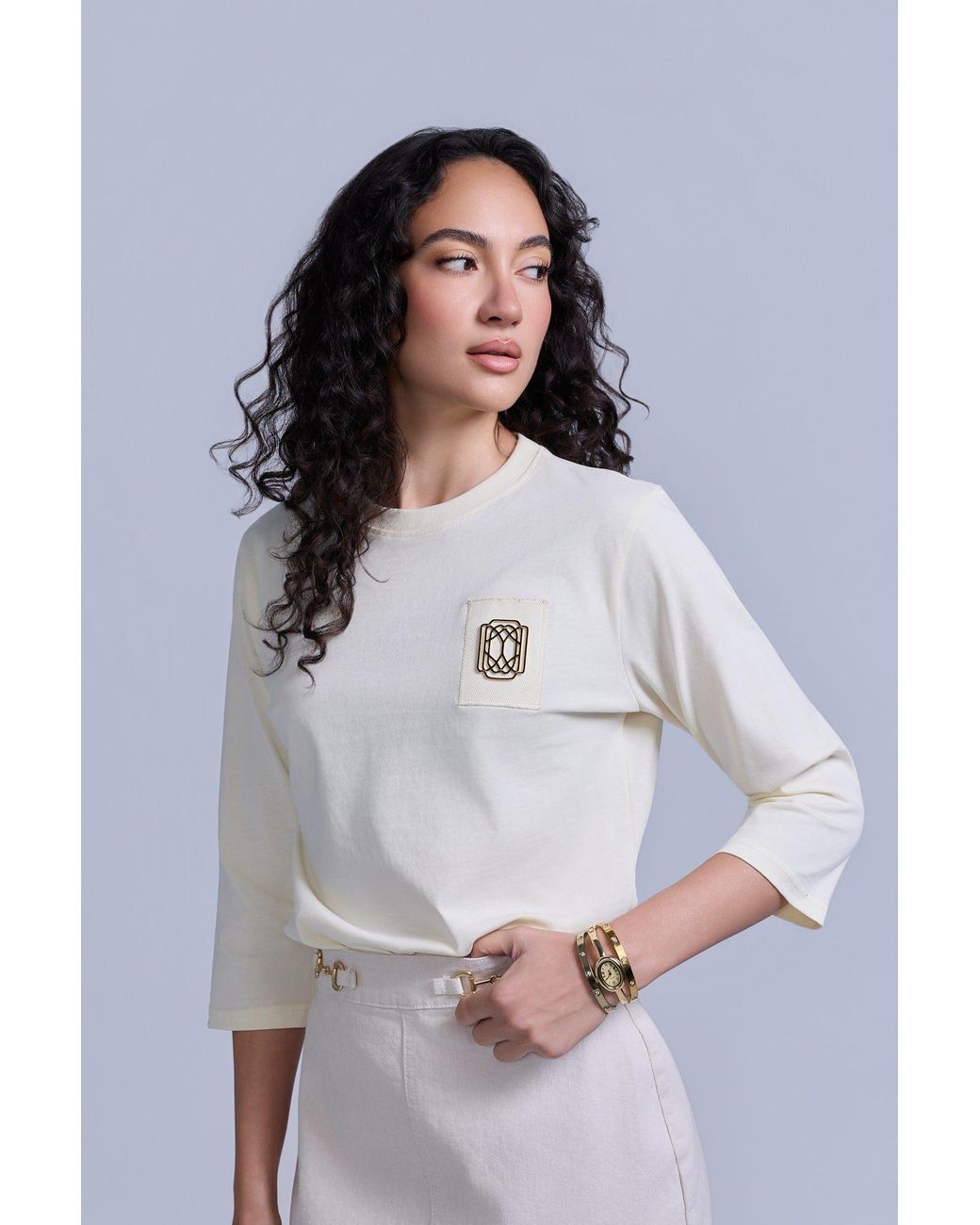 Rave on Trend Natural Neutrals Brooch Icon Tee