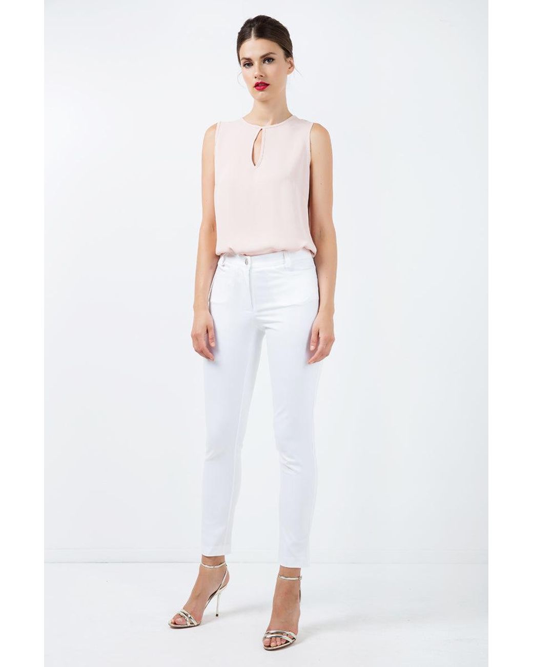 Conquista Pink Keyhole Detail Sleeveless Top