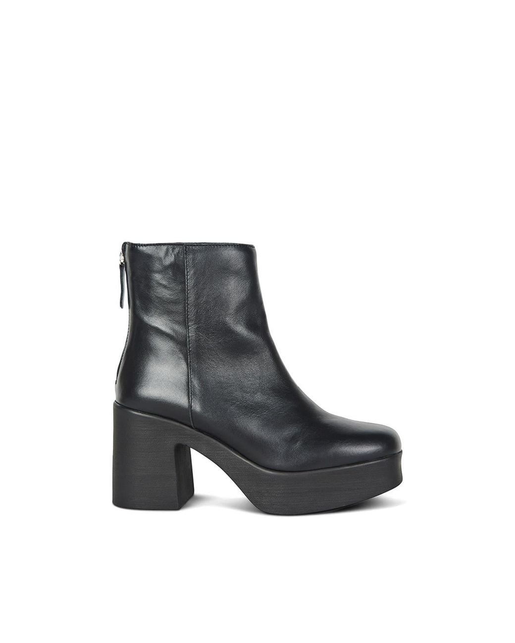 INTENTIONALLY ______ Black Drue Platform Boot