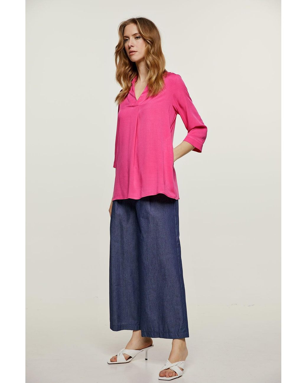 Conquista Pink Relaxed Viscose V-Neck Blouse