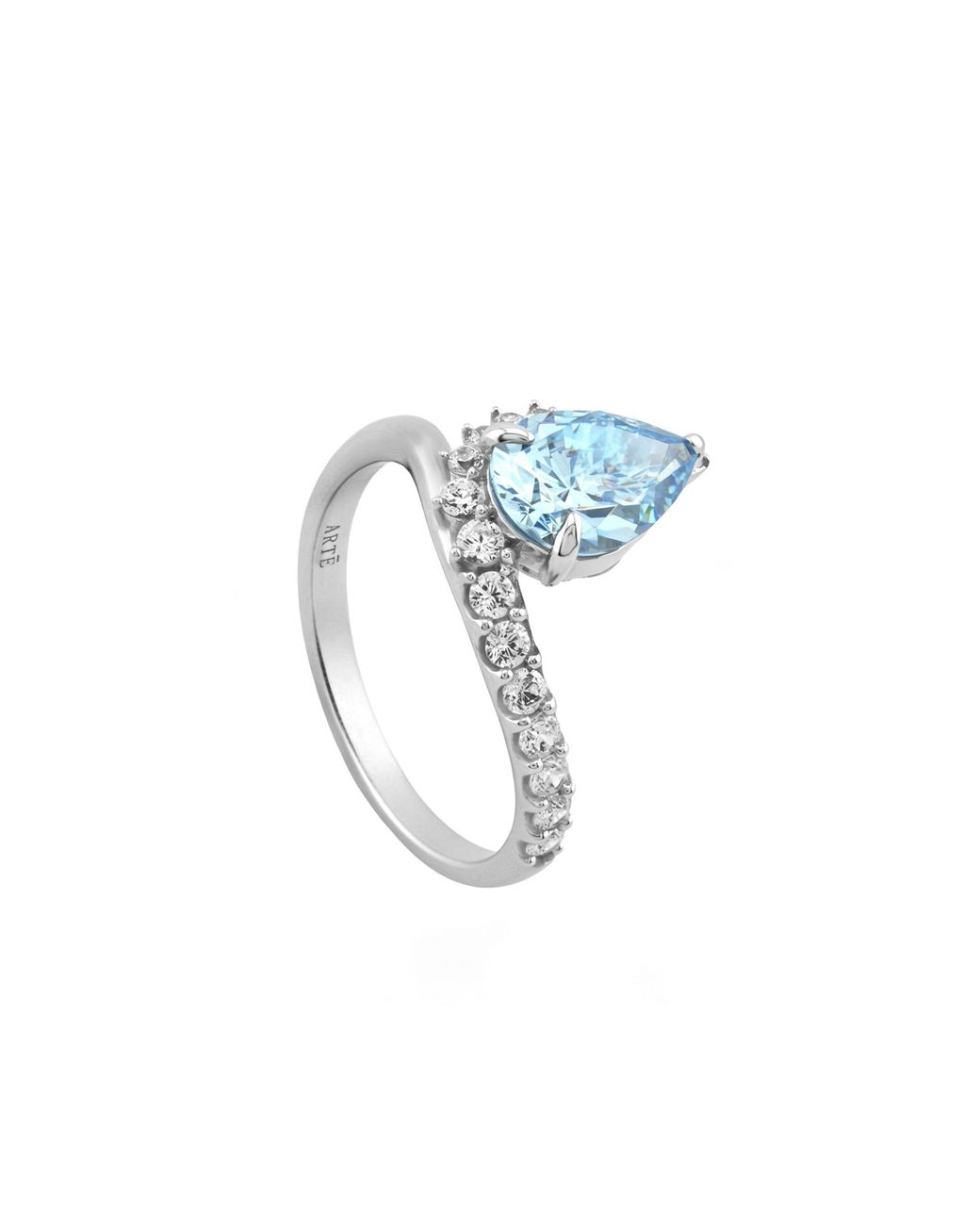 Arte Madrid Blue Casa Real Celeste Ring