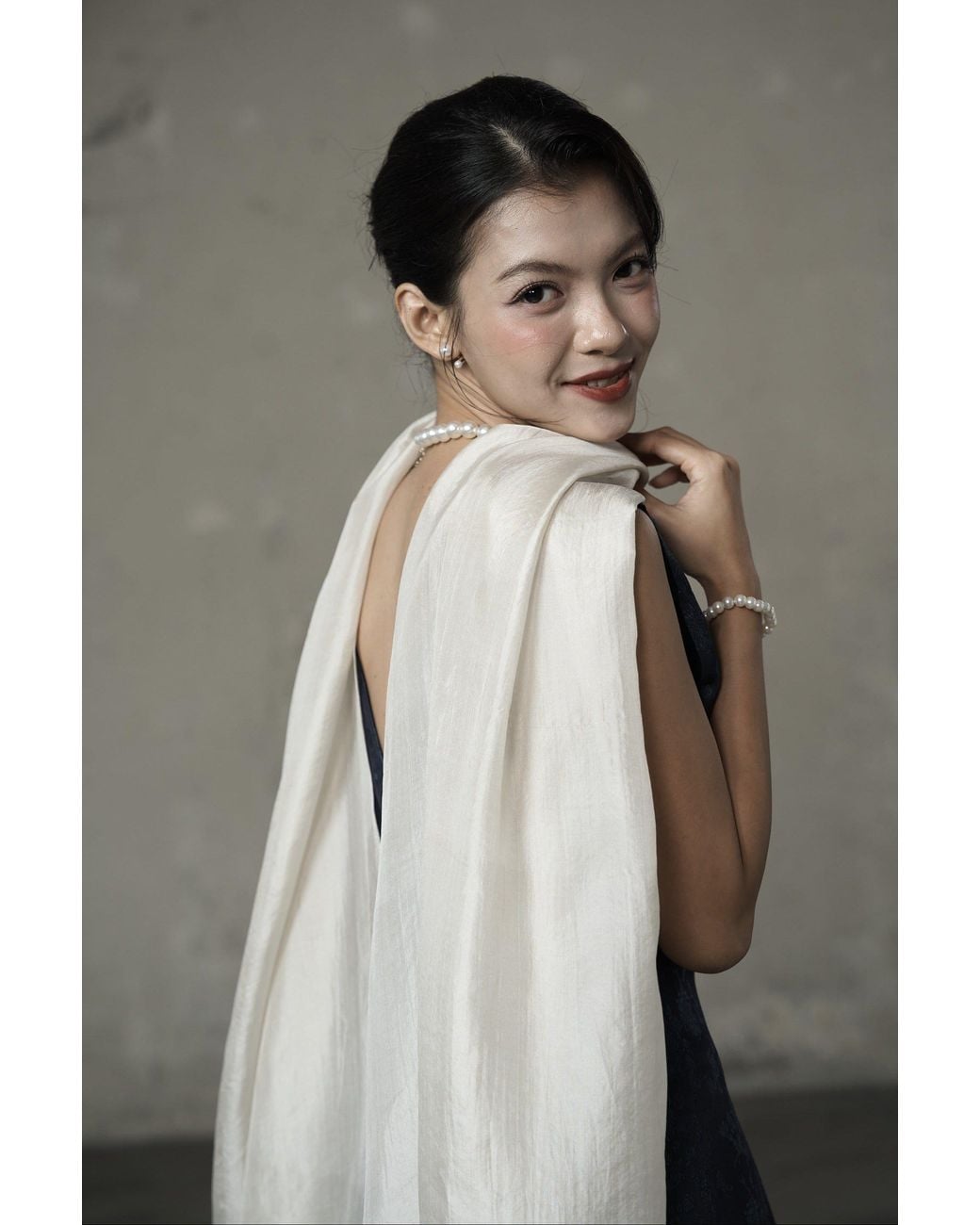Silk and Bears White Oyster Silk Scarf – Hand-Dyed Mulberry Silk, Wedding & Bridal Wrap