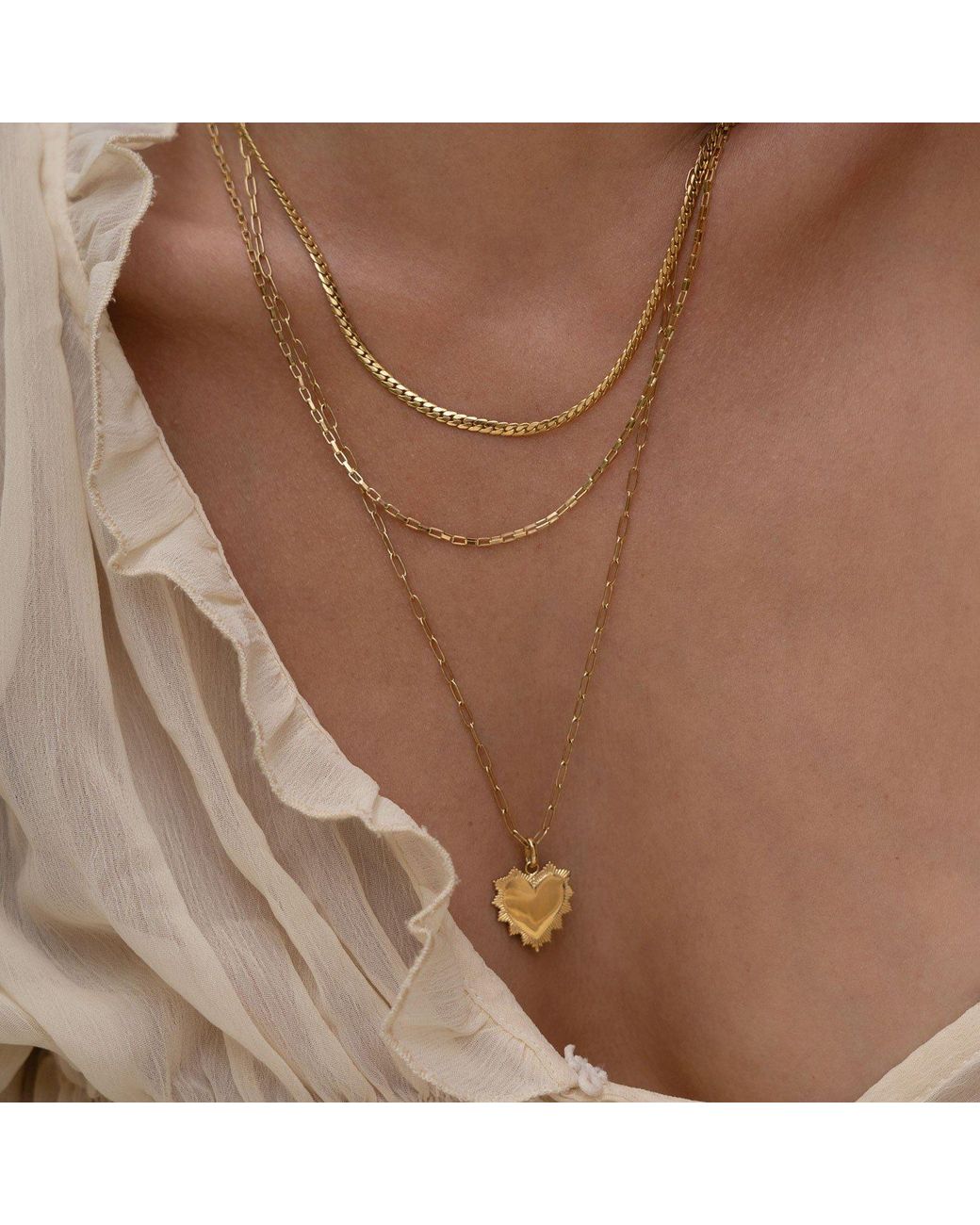 ARMS OF EVE Metallic Queen Of Hearts Necklace