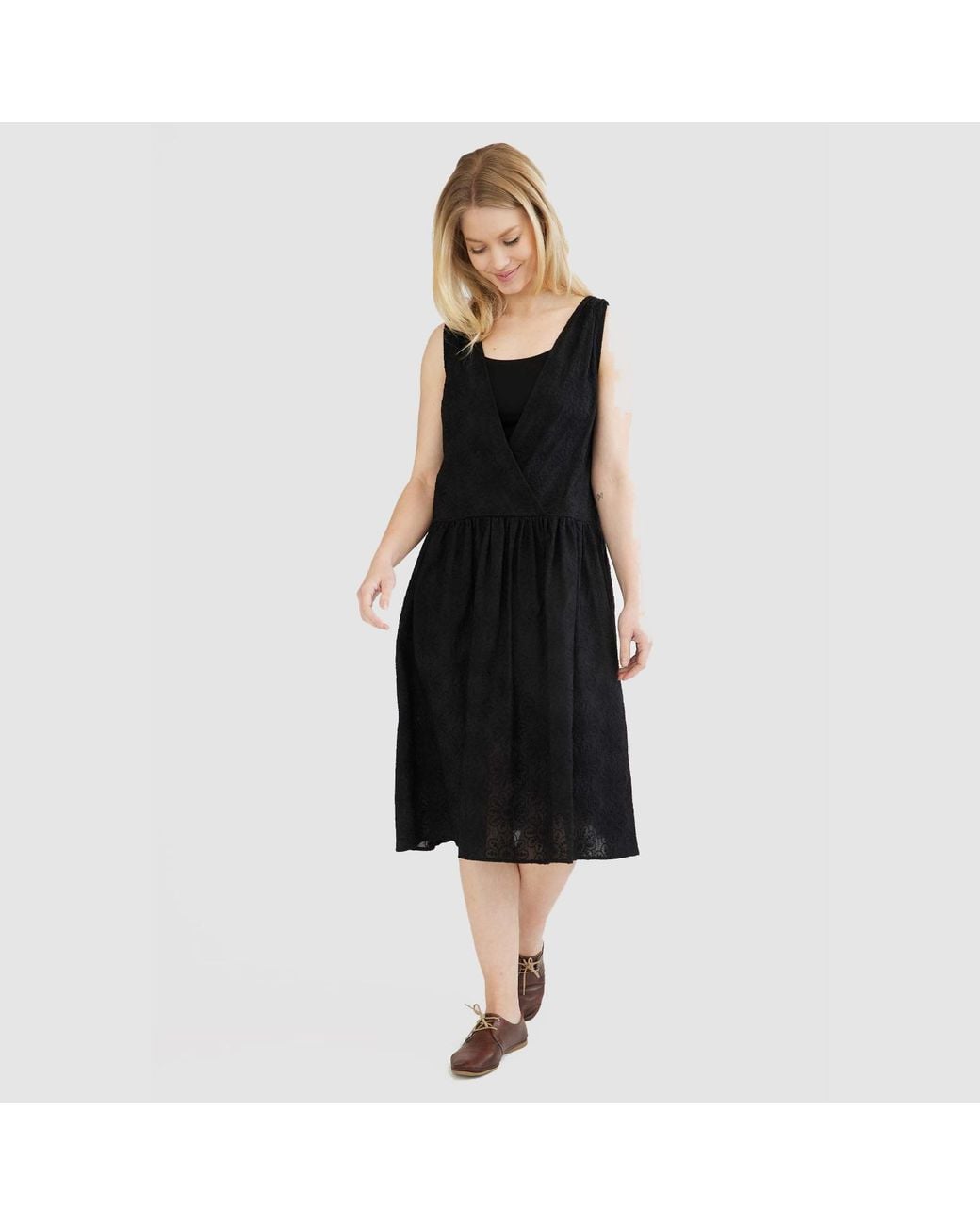 GROBUND Black The Vilma Dress