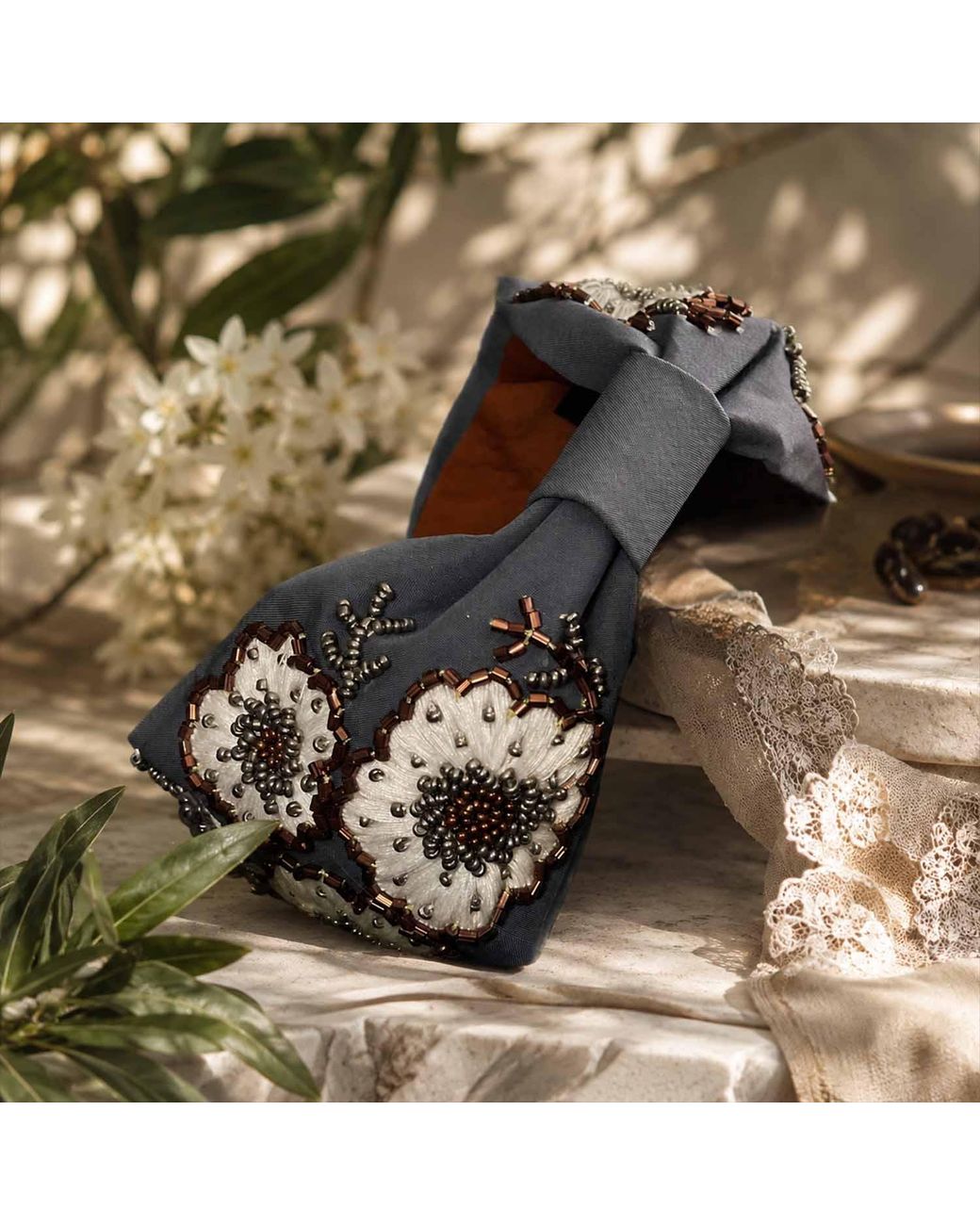 VETKA Brown Headband Moonlit Blossom