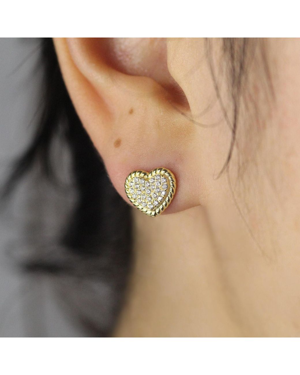 VicStoneNYC Fine Jewelry Metallic Luxury Heart Stud Earrings – Luxury, Sparkle, And Love