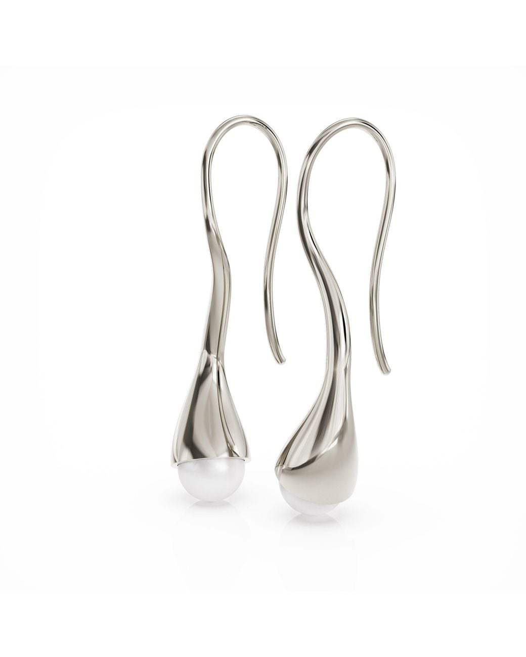 Linda Fiore Metallic Bella Solid Earrings With Large Freshwater Pearls