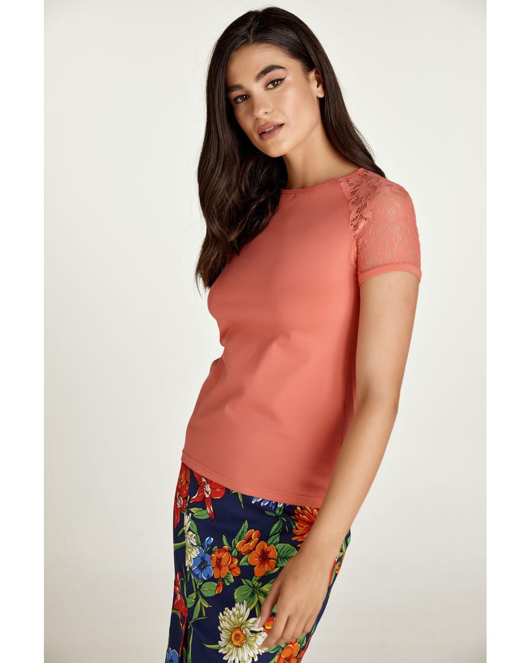 Conquista Pink Coral Top With Short Lace Sleeves