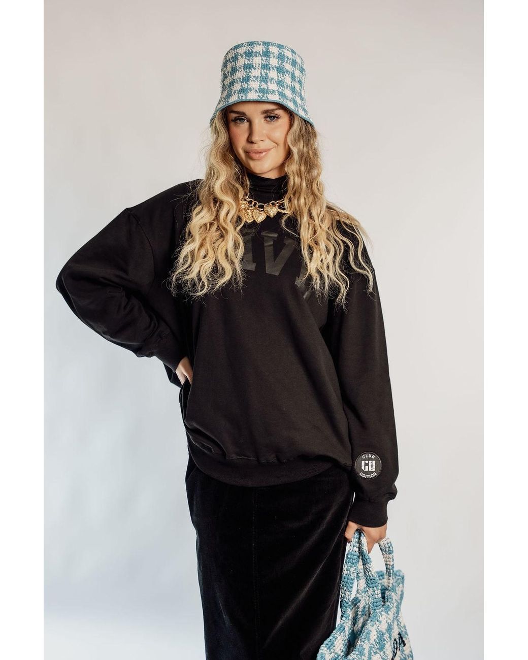 Rave on Trend Black Oversized Rave
