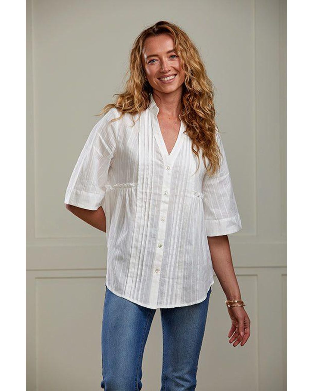 Guinea London White Cotton Top