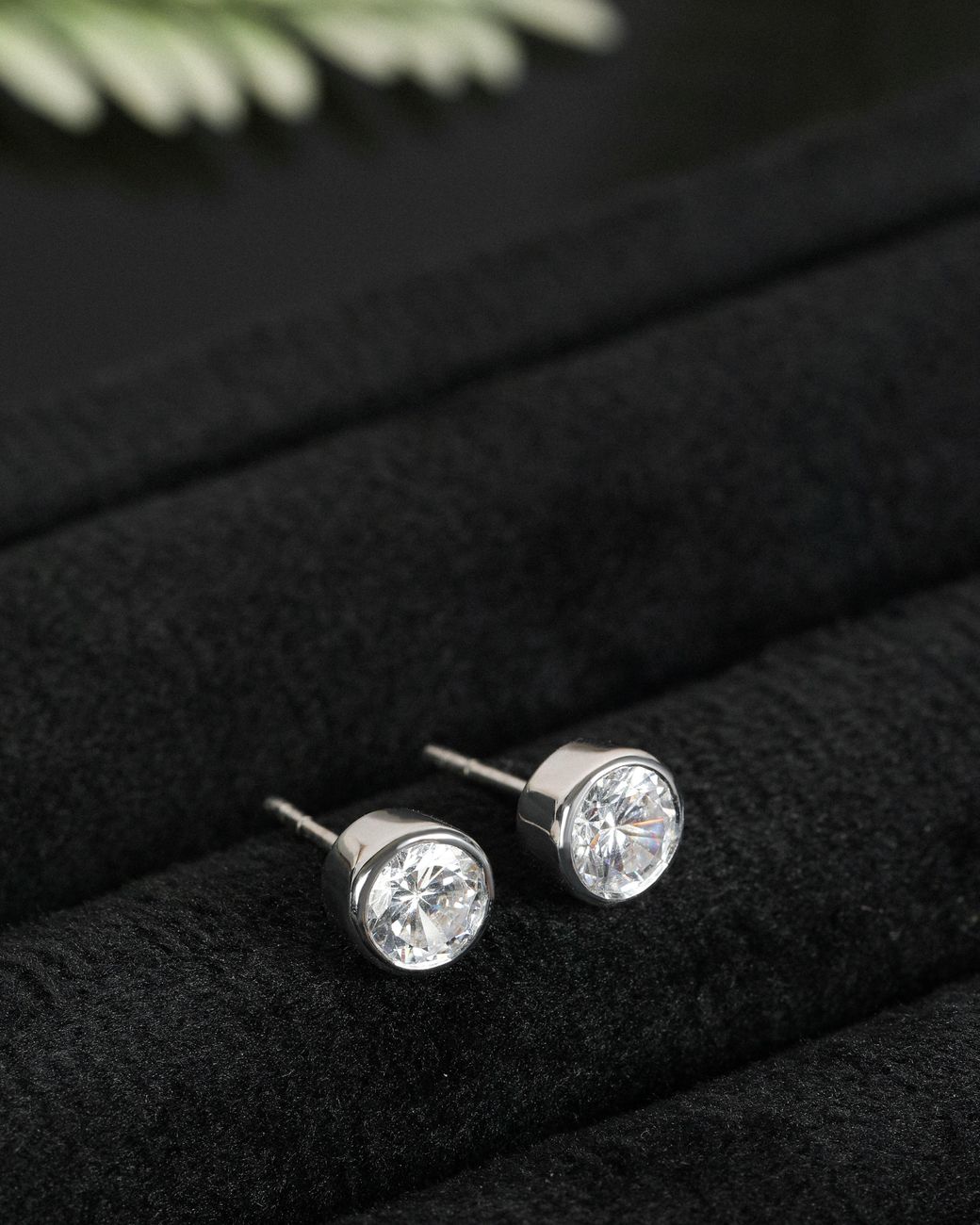 The Jewelz Metallic Round Solitaire Cz Stud Earrings for men