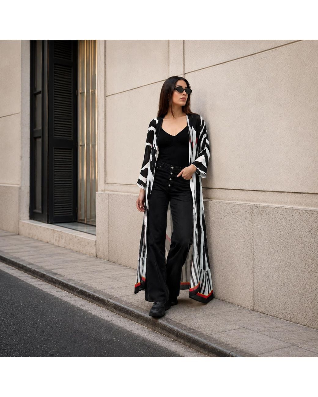 DHARA SHETH DUBAI Black Into The Wild And Stripe Zebra Animal Print Kimono Dress
