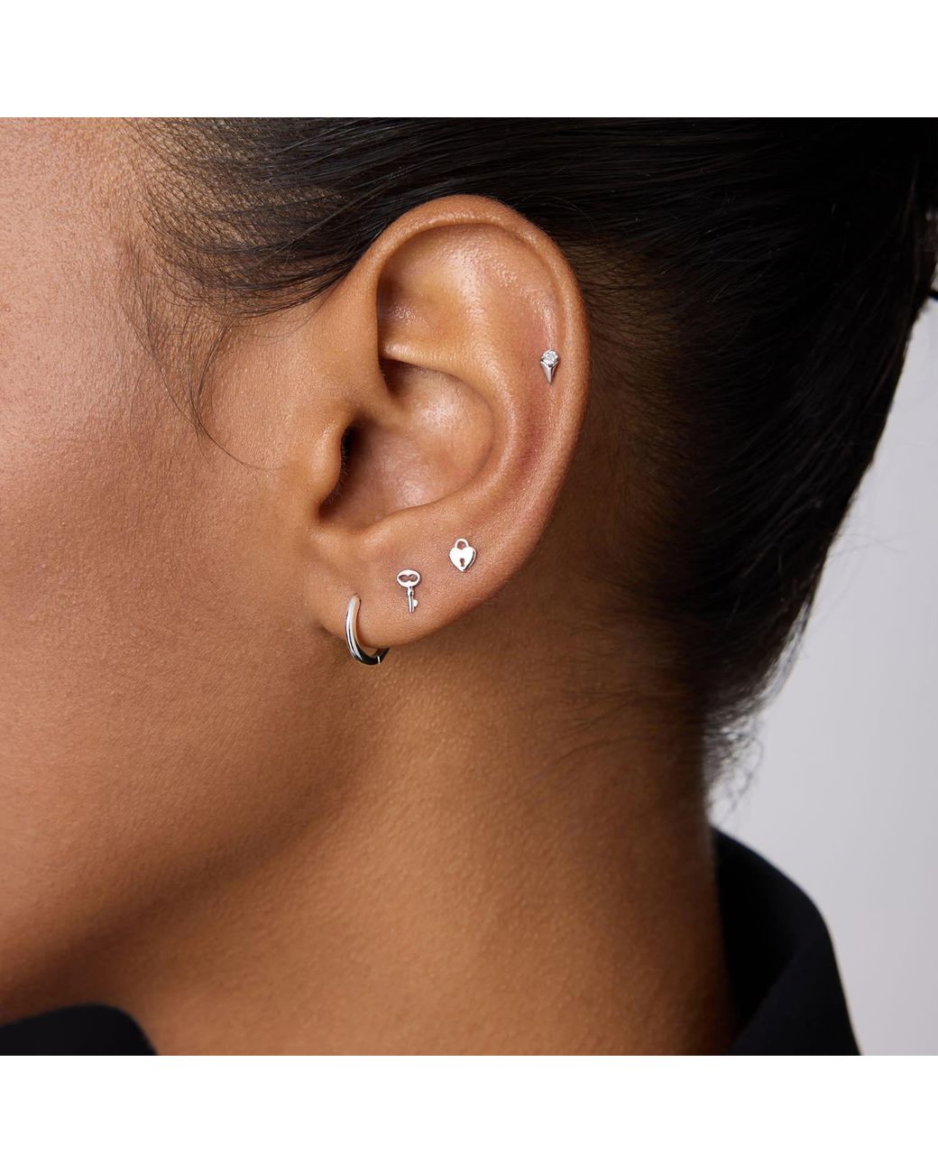 Vanhi Metallic 14K Solid Lock Flat Back Stud
