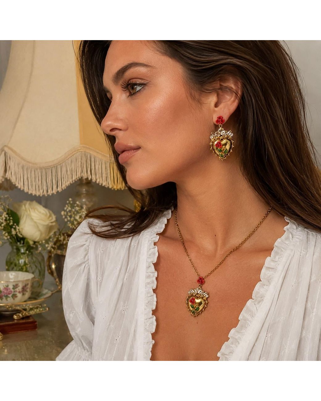 Vstyle Metallic Rosaria Sacred Heart Earrings