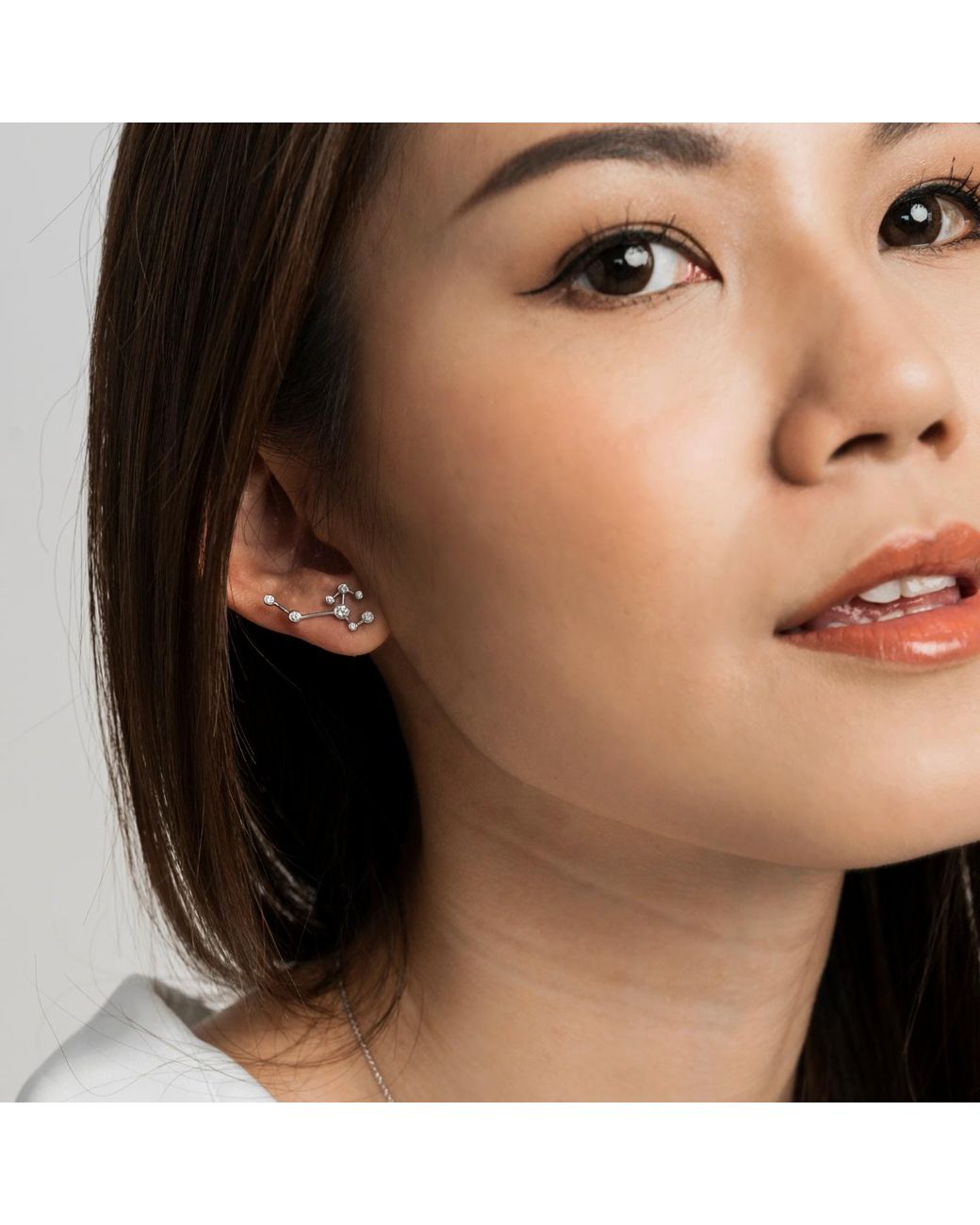 Genevieve Collection Metallic Sagittarius Zodiac Constellation Earring 18K & Diamond