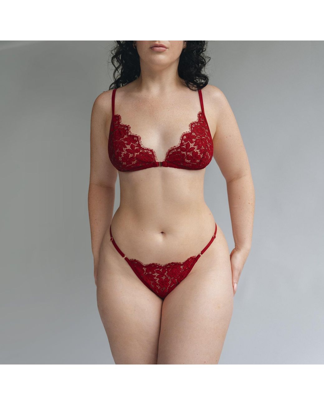 MONIQUE MORIN LINGERIE Red Frisson Thong Ouvert Bloodstone