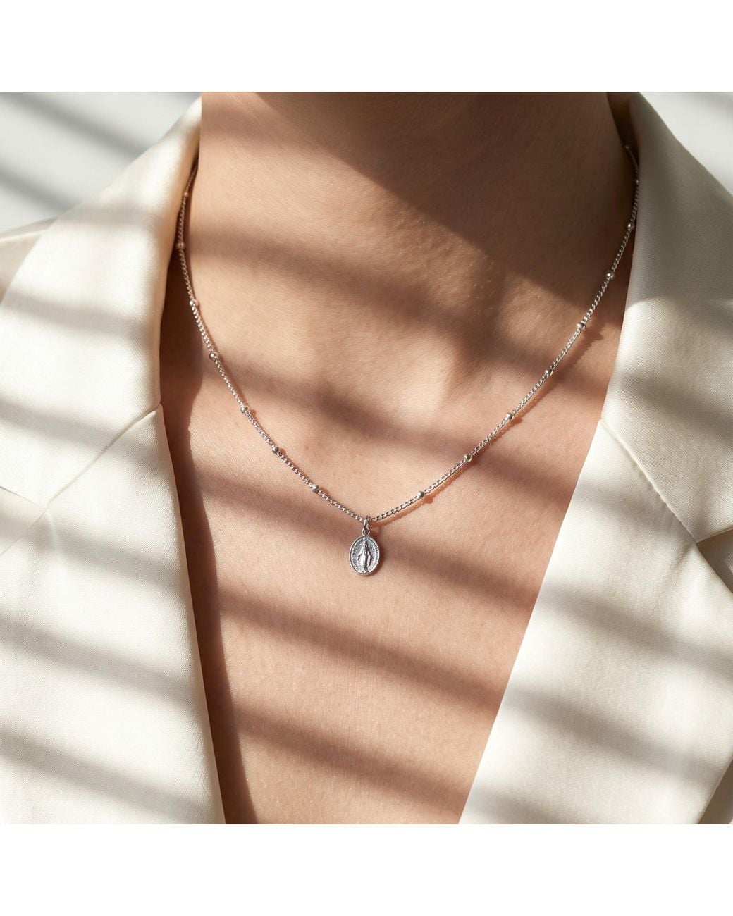 With Love Darling Metallic Abundantia Oval Necklace