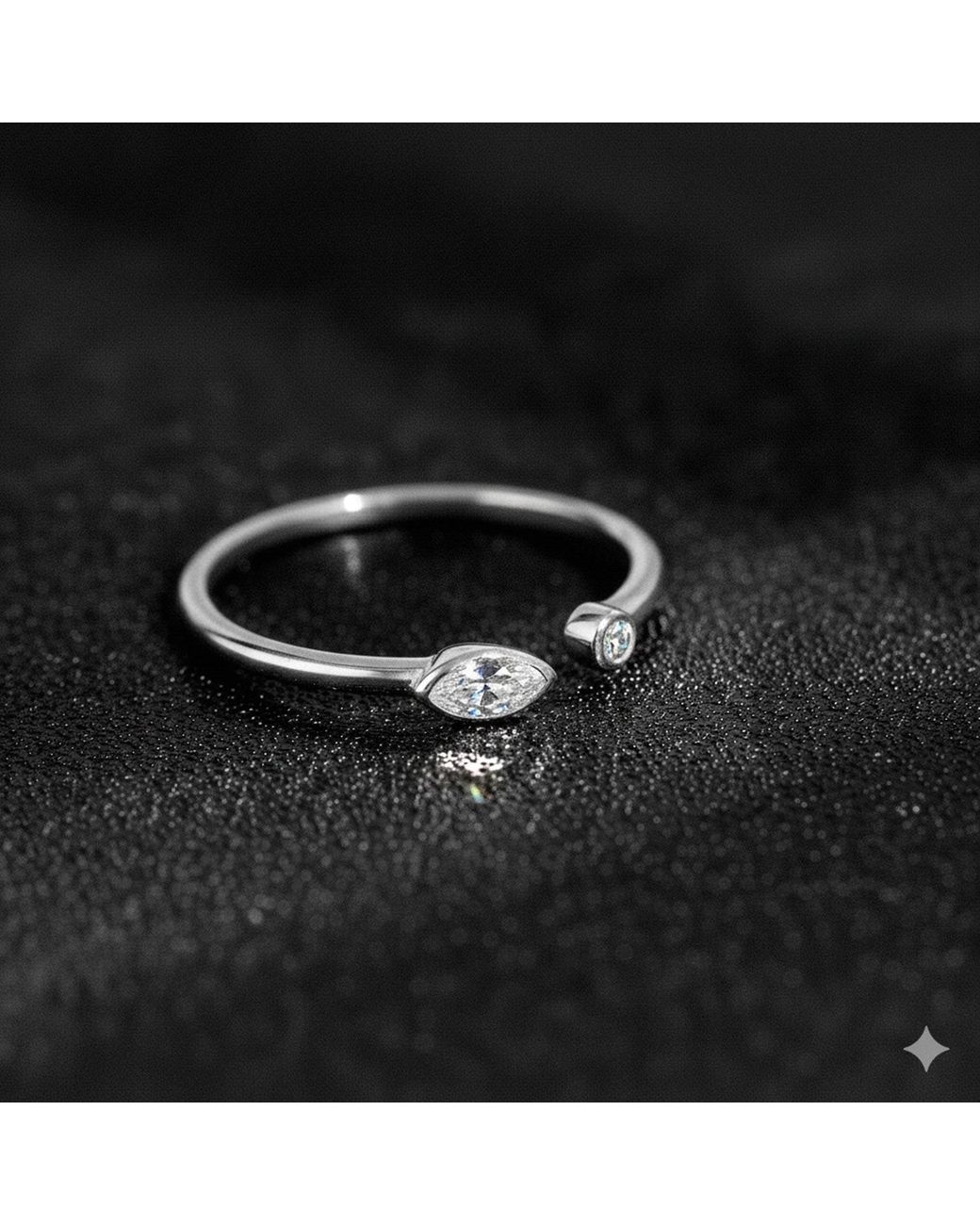 Diamonbliss White Marilyn Monroe Open Ring