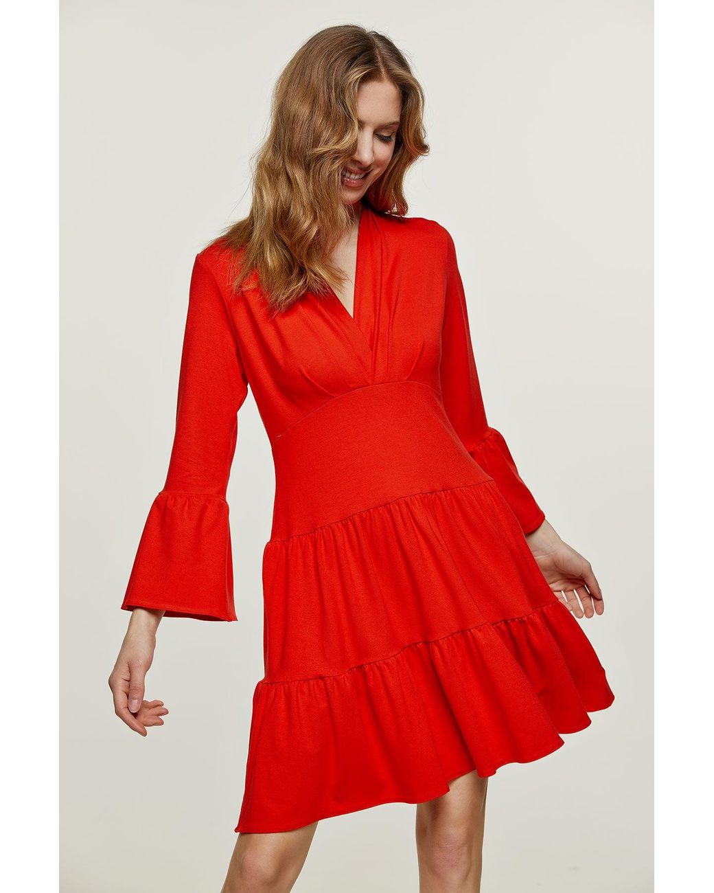 Conquista Jersey Tiered Dress