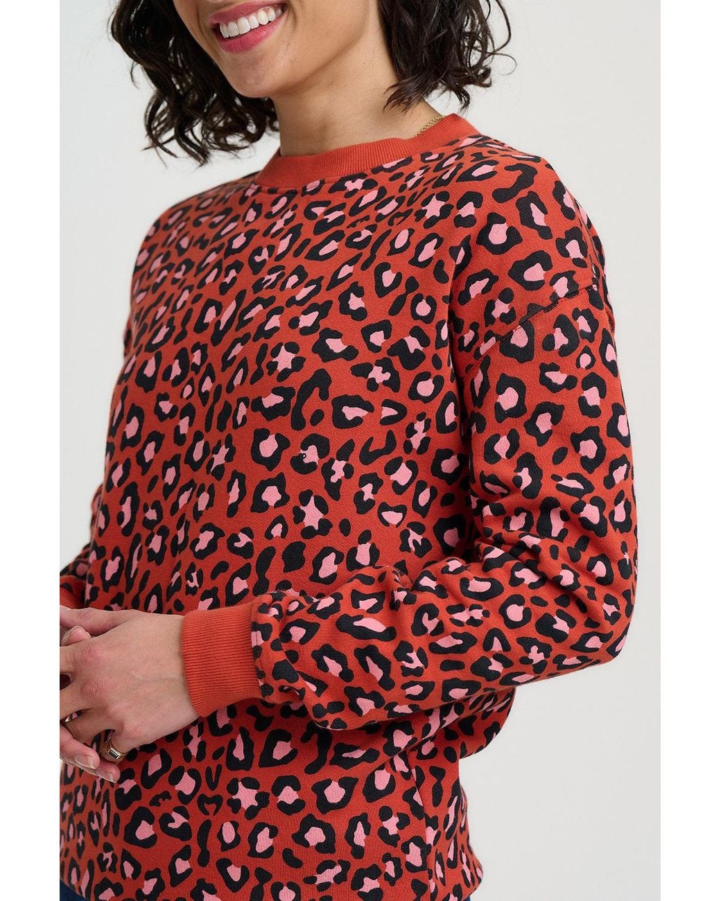 Sugarhill Red Noah Sweatshirt Rust Leopard