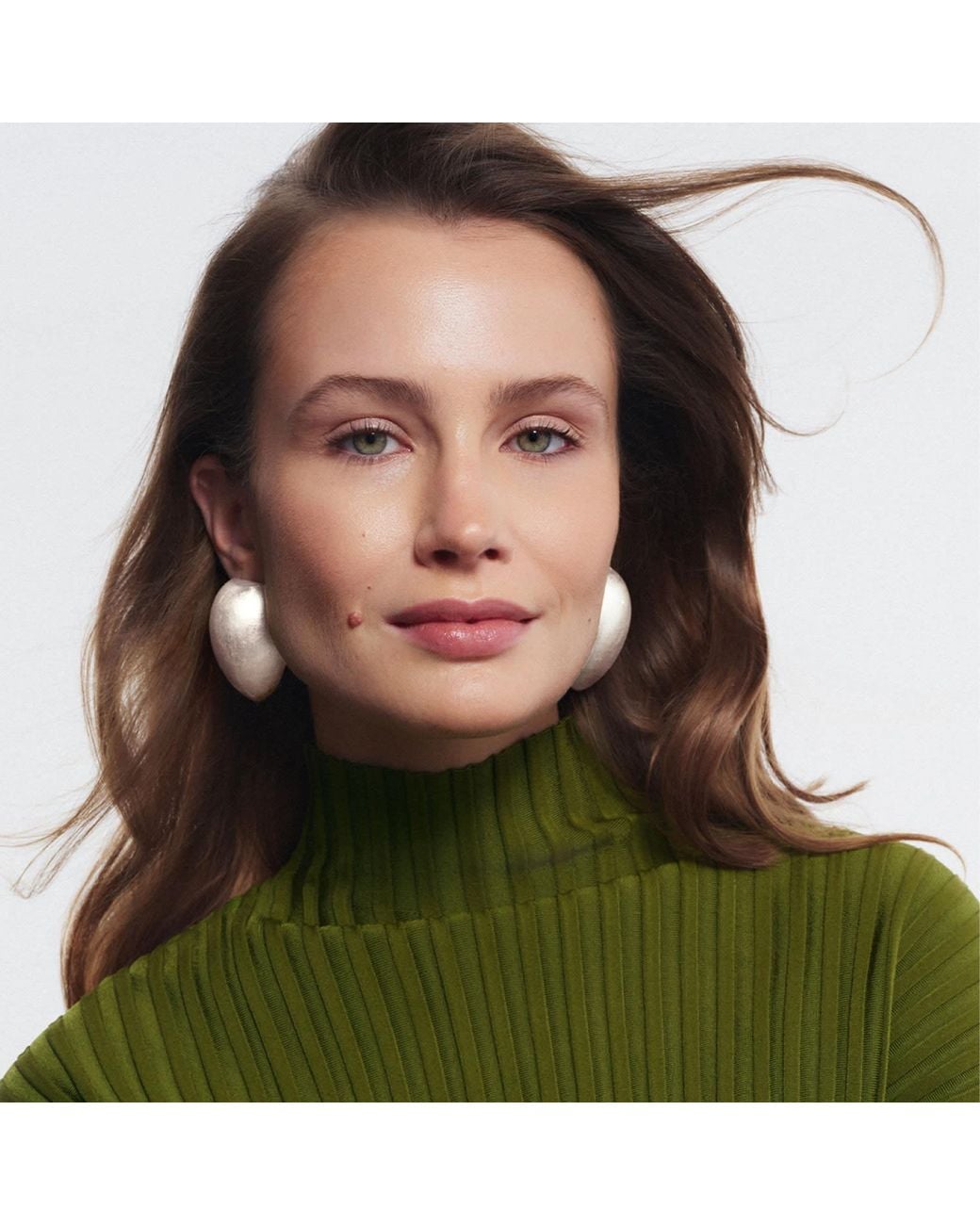 Saule Label White Juno Earrings