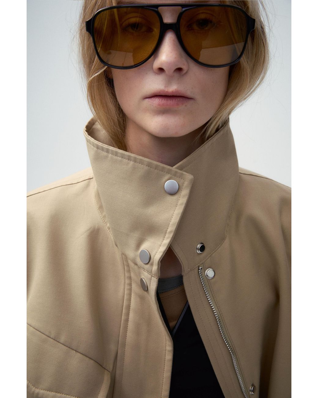 FRONT ROW SHOP Natural Safari Jacket With Flap Patch Pockets