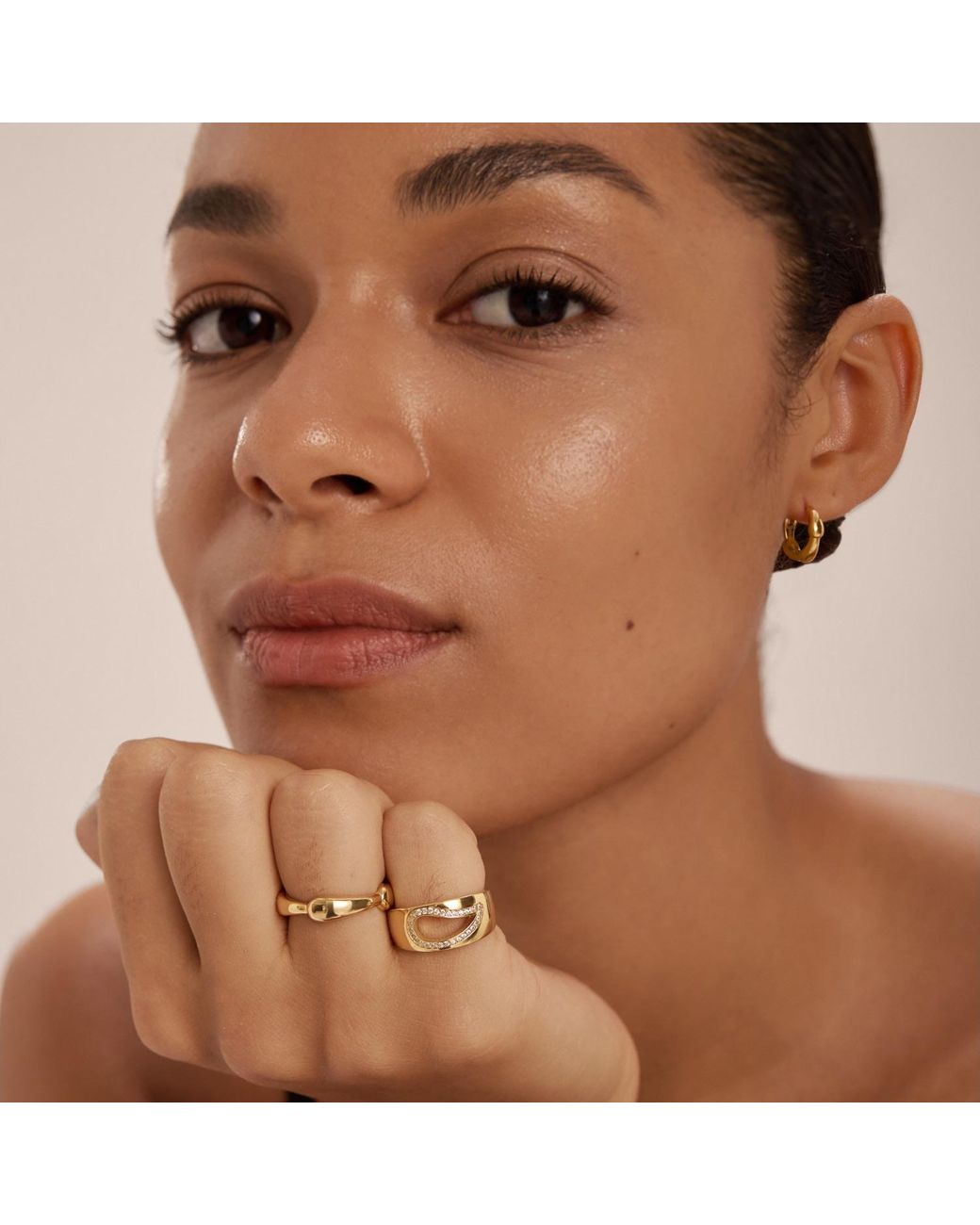 Vanhi White Colette Droop Link Huggie Earrings