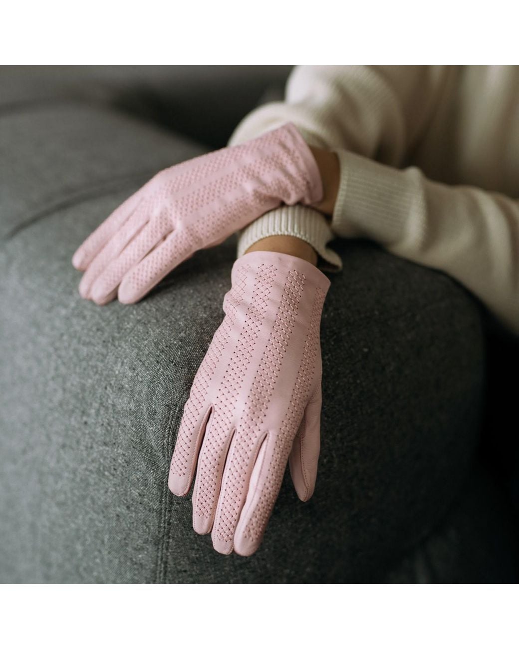 1861 Glove Manufactory Pink Vernazza