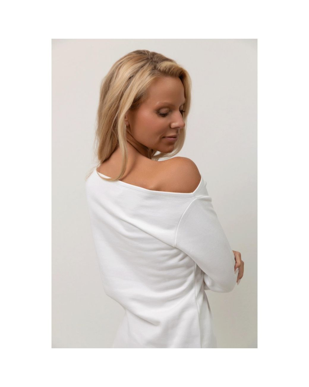 Yae; Gray Neutrals Core Sweater