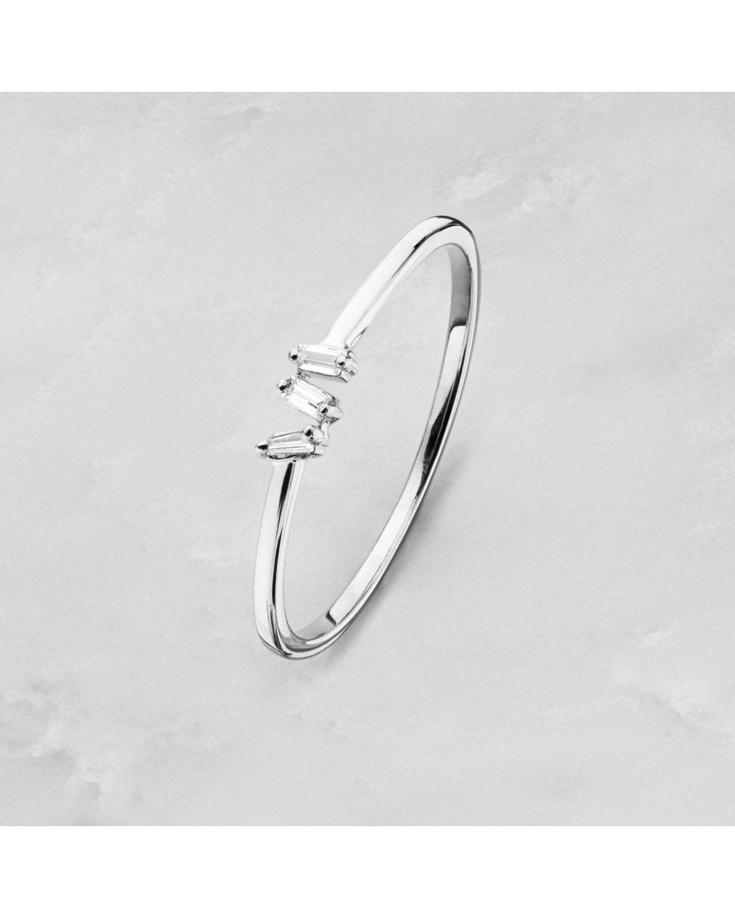 Lily & Roo Metallic Three Baguette Diamond Style Ring