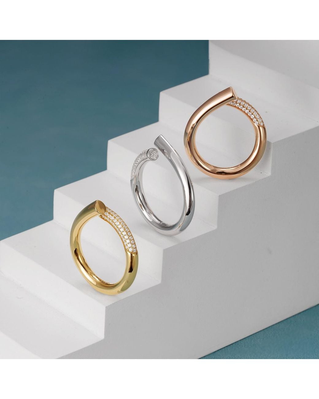Meulien Metallic Open Twist Waterdrop Ring