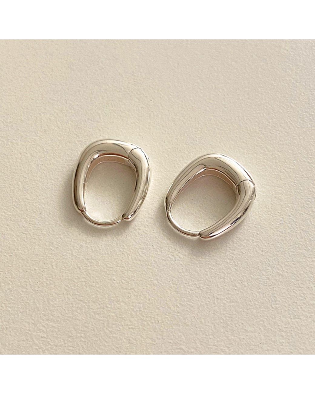 Cote Cache Metallic Rounded Square Huggie Hoop Earrings