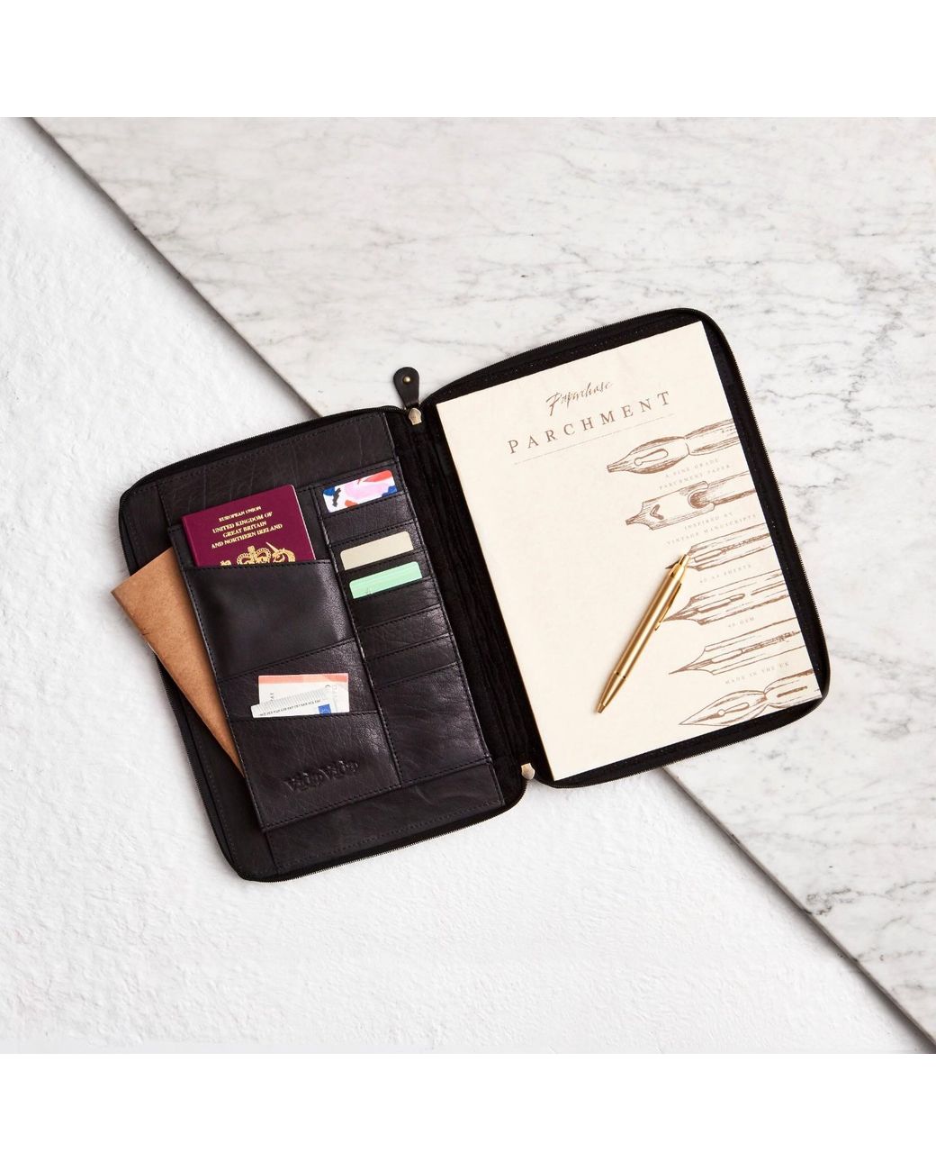 VIDA VIDA Black Classic Leather A4 Document Holder for men