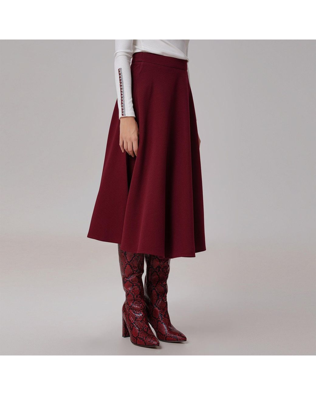 Smart and Joy Flared Knee-Length Skirt