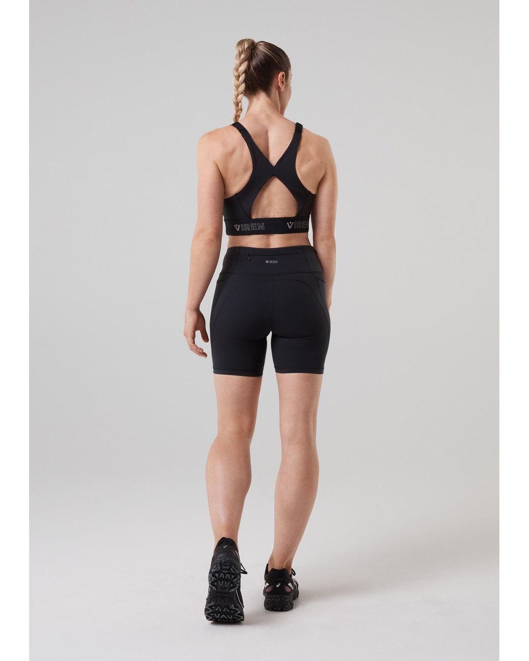 VIEREN Black Prowess Bra