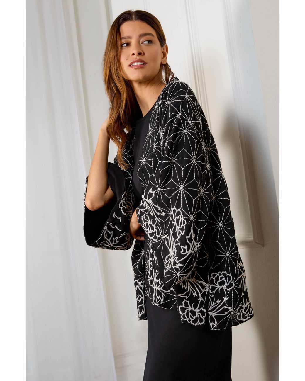Artemis Muse Black Asanoha & Peony Embroidered & Ivory Fully Lined Short Kimono